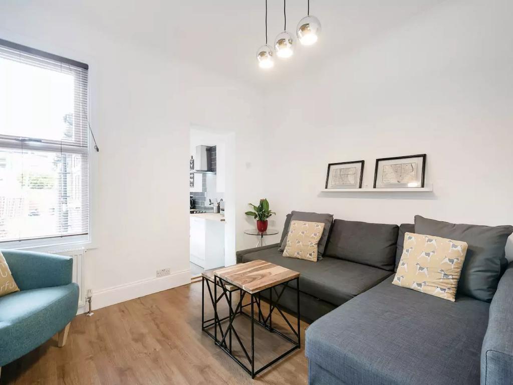 Cambridge House - Modern 2 Bedroom House, Close To Luton Airport & Town Centre Ngoại thất bức ảnh